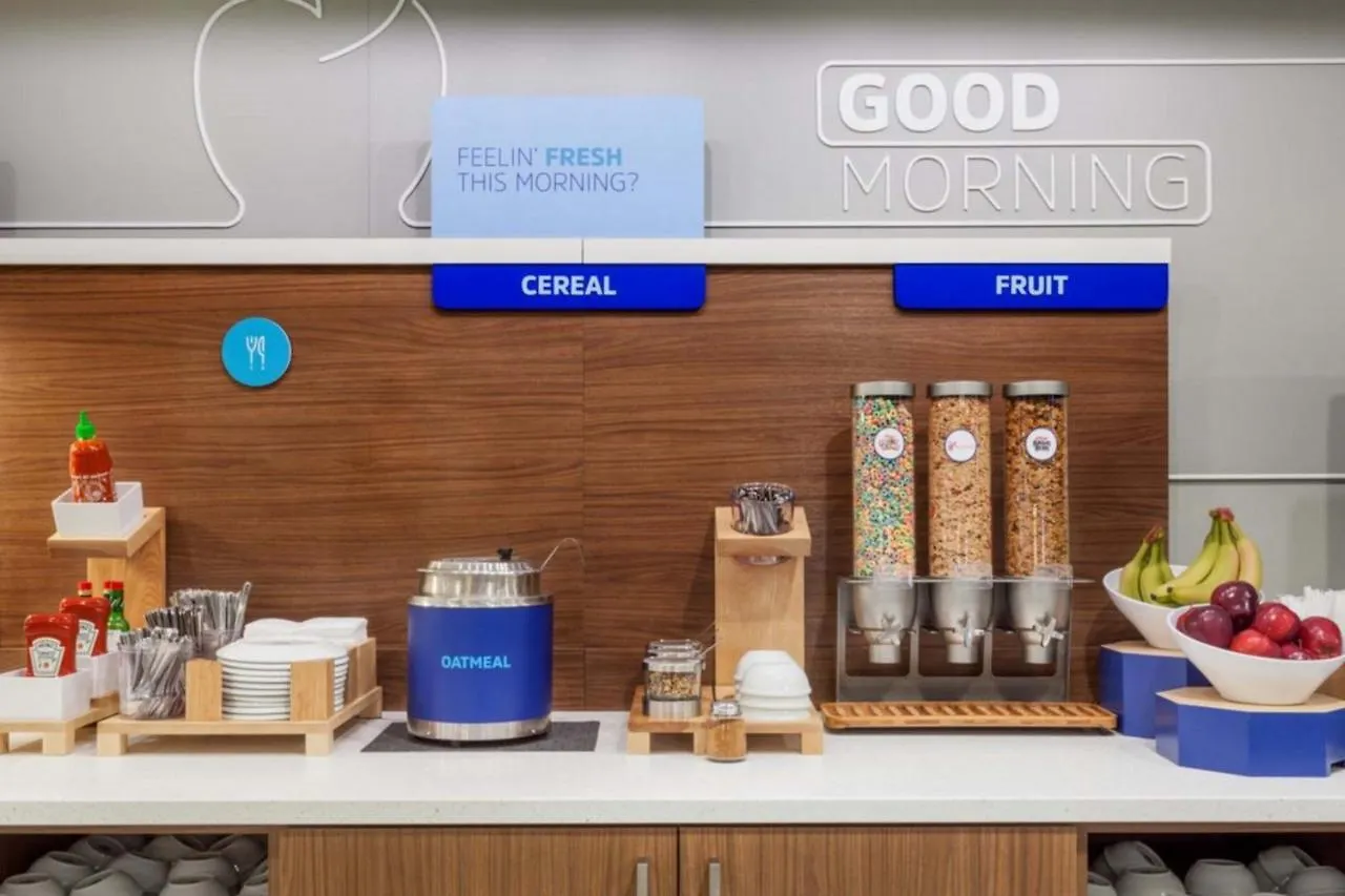 Hotel Holiday Inn Express Columbus South - Obetz By Ihg