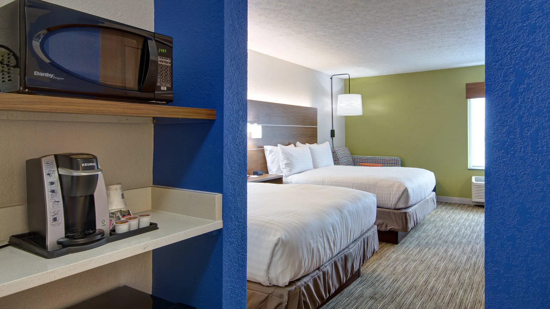 Holiday Inn Express Columbus South - Obetz By Ihg 3*,  United States