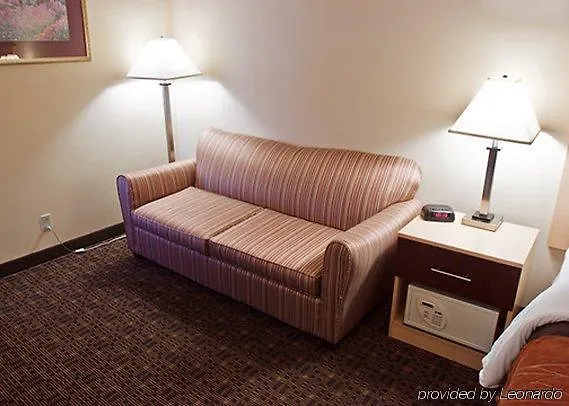 Holiday Inn Express Columbus South - Obetz By Ihg