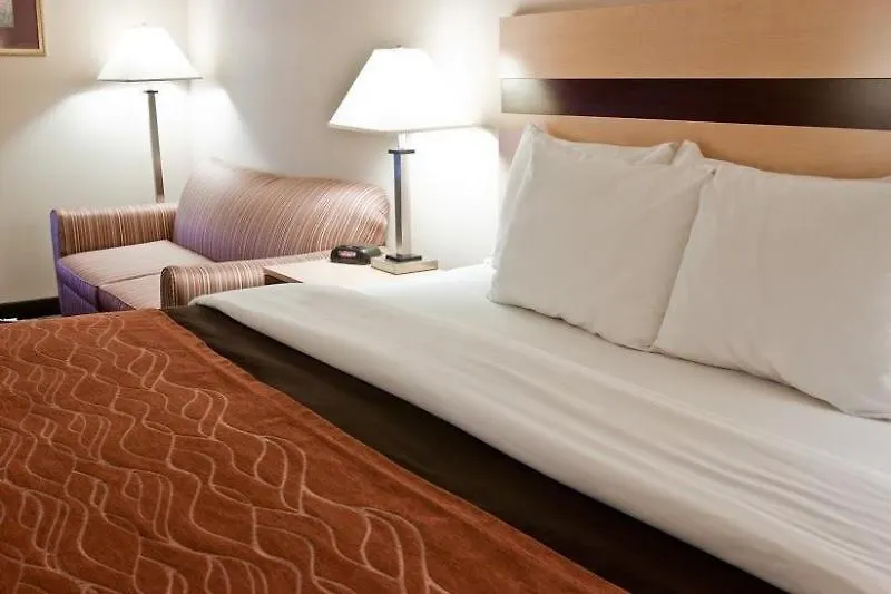 Holiday Inn Express Columbus South - Obetz By Ihg 3*,